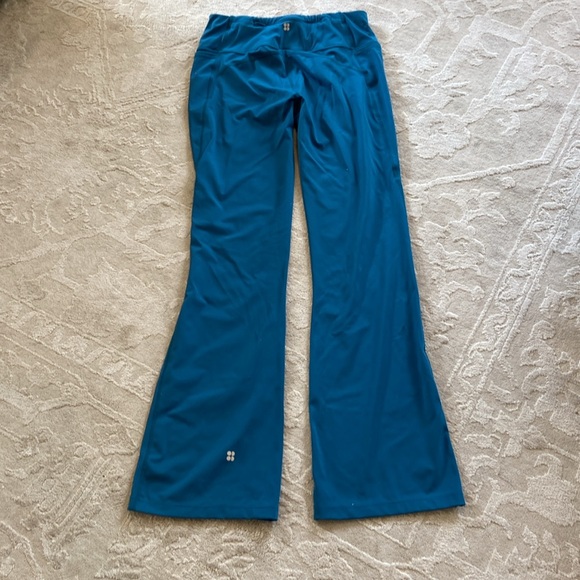 Sweaty Betty Women's Power Workout
Flare Leggings size Medium (10) - Picture 7 of 10